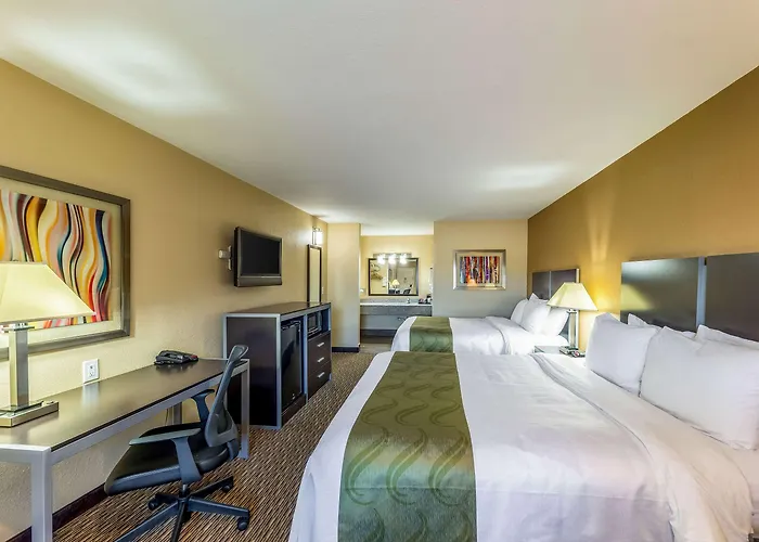Quality Inn Glenpool - Tulsa