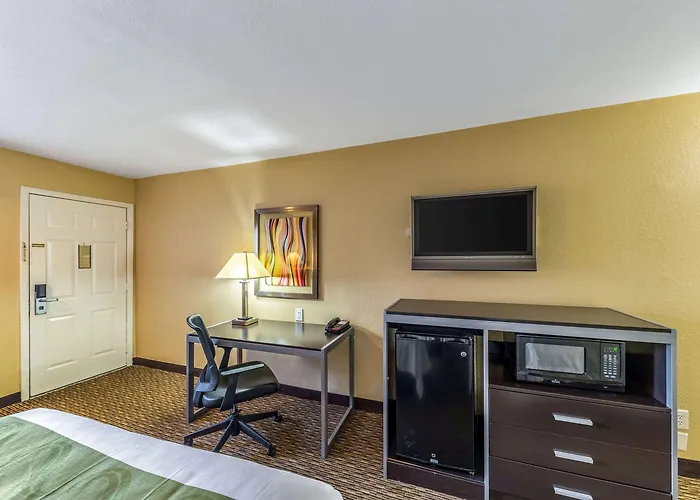 Quality Inn Glenpool - Tulsa